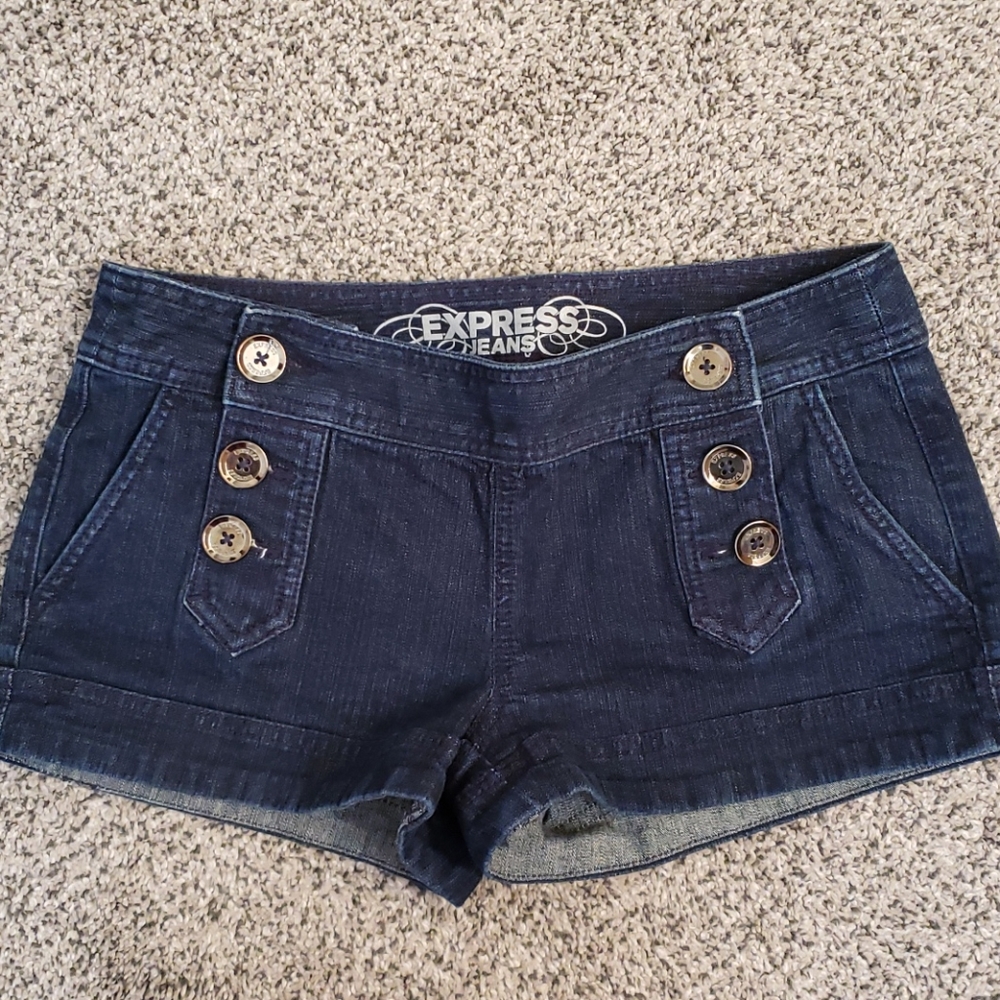 Women's jean shorts